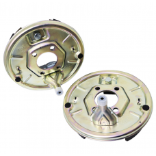 P000140 Brake assembly 200 x 50 RH & LH - Bolt on type backplates pre-assembled with shoes, springs etc (From Jan 1996). P000140 Brake assembly 200 x 50 RH & LH - Bolt on type backplates pre-assembled with shoes, springs etc (From Jan 1996).
